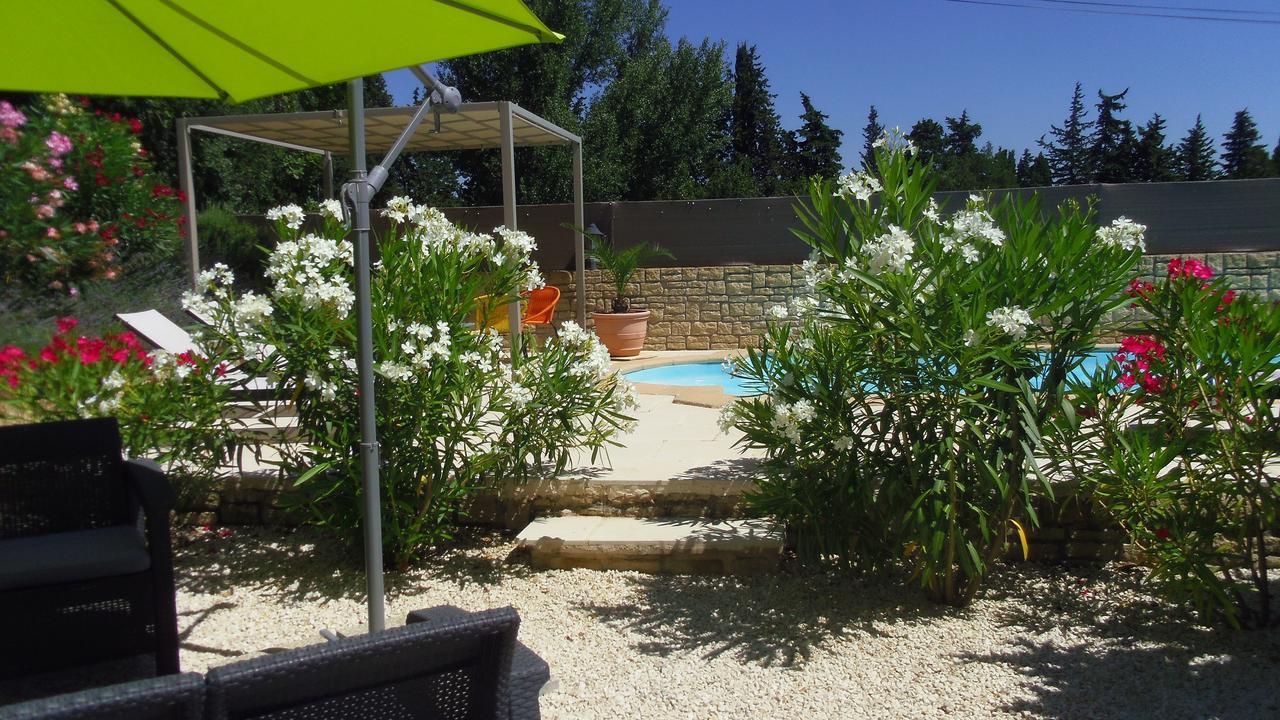 Mas De L'Air - Maison De Charme Bed & Breakfast Noves Exterior foto